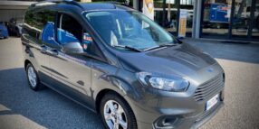 Ford Tourneo Courier 1.0 100 CV